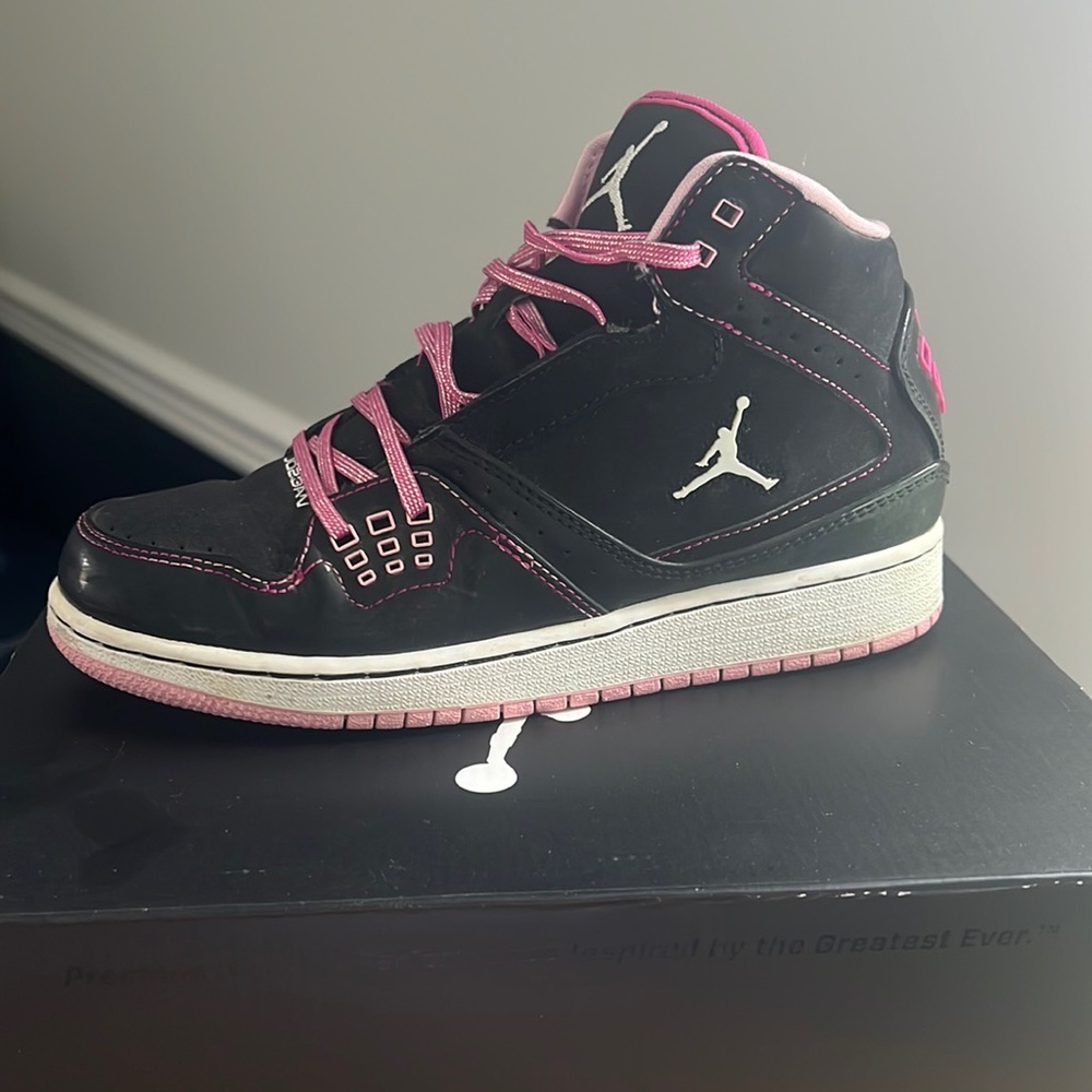 Jordan 1 Flight